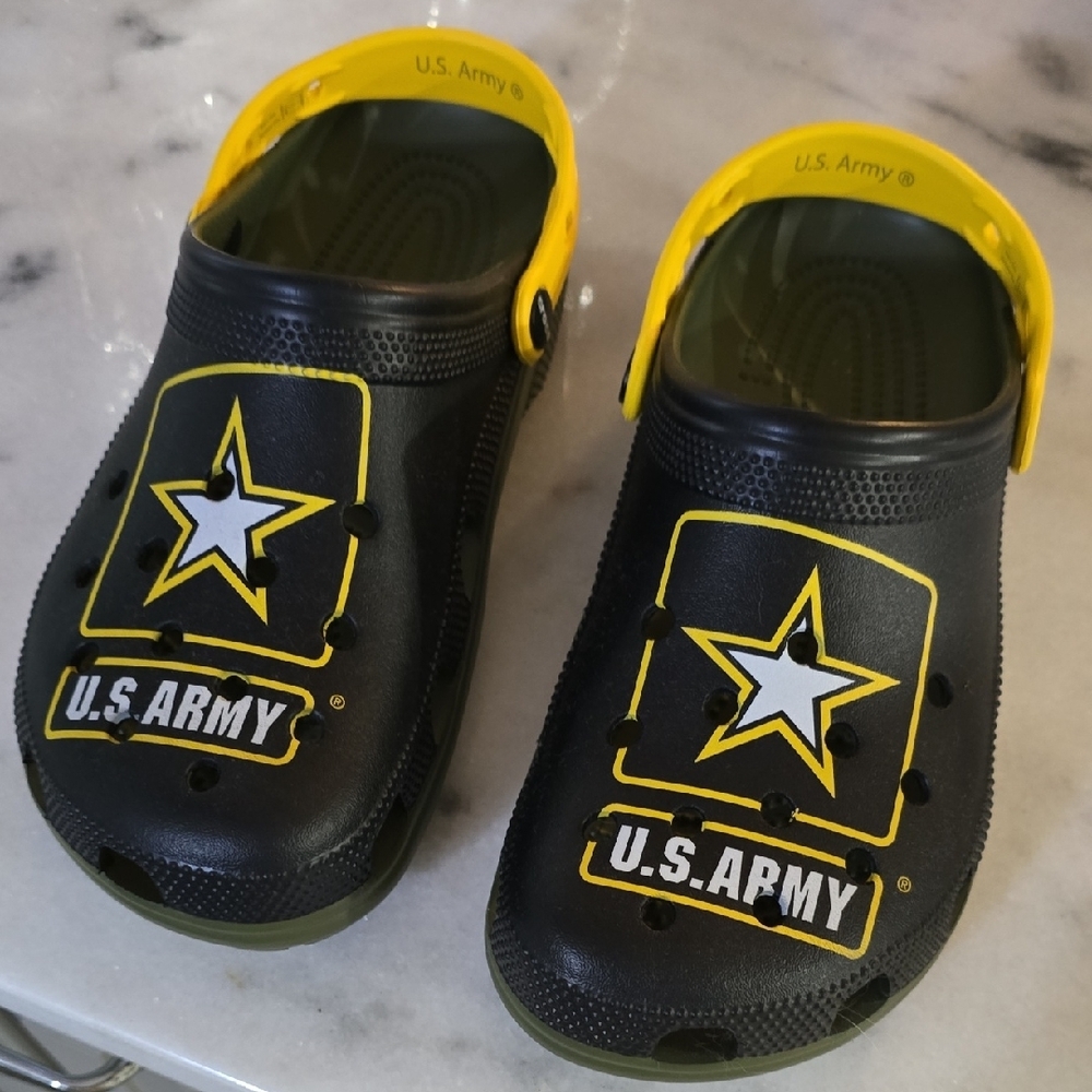 U.S. Army Crocs Clogs New - Picture 2 of 7
